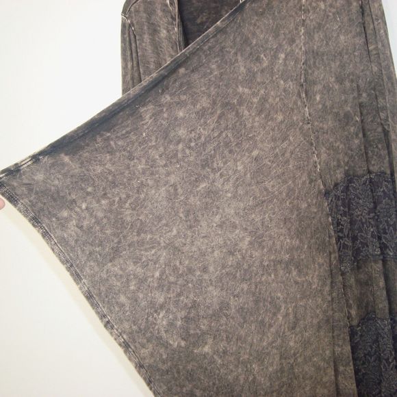 NWT T-PARTY Black Brown Long Line Waterfall Front Lace Accent Cardigan Size 1X - Picture 9 of 12